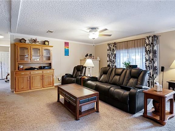 4th image of 17340 Palm Dr