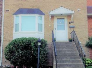 3080 Covington St, Fairfax, VA 22031