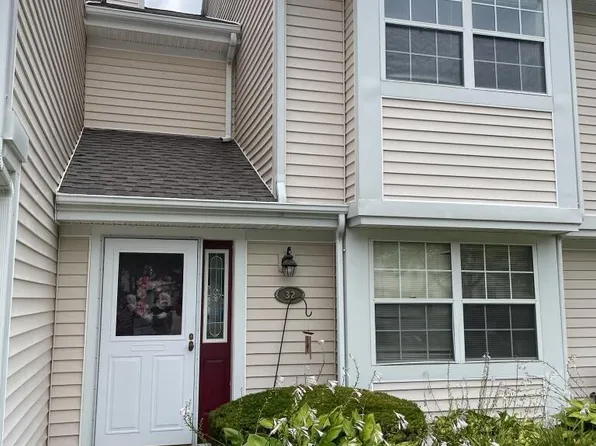 32 Penstock Lane, Lake Katrine, NY 12449