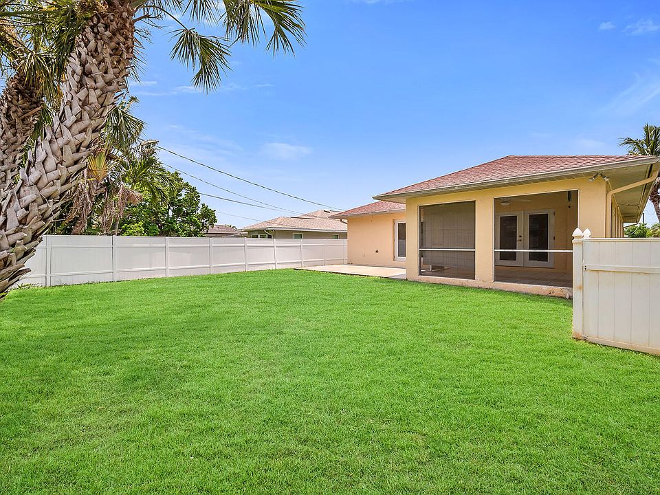 519 99th Ave N, Naples, FL 34108 | Zillow