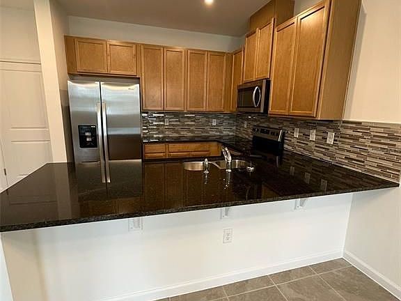5th image of 11939 Sunsail Ave