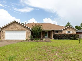 156 Conquest Ave, Crestview, FL 32536