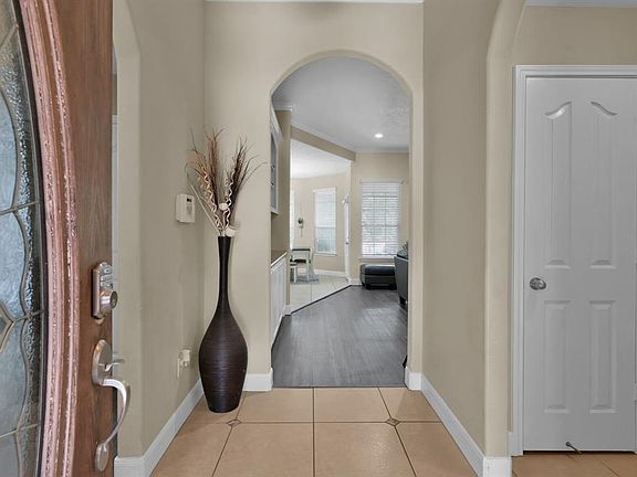 5th image of 3034 Pine Chase Dr