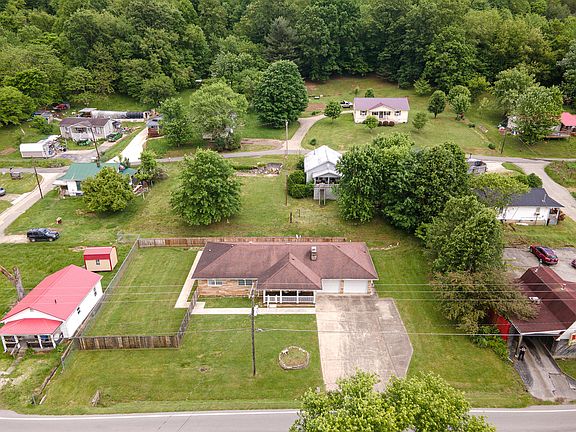 4th image of 643 Fairlane Dr