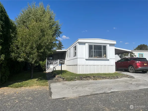 726 Main Ave E #8, Soap Lake, WA 98851