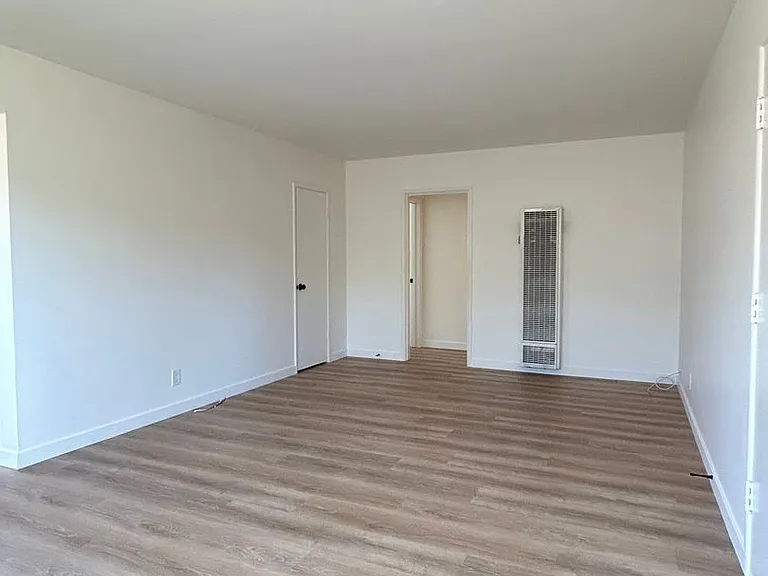 82 College Dr #86 — Photo 3