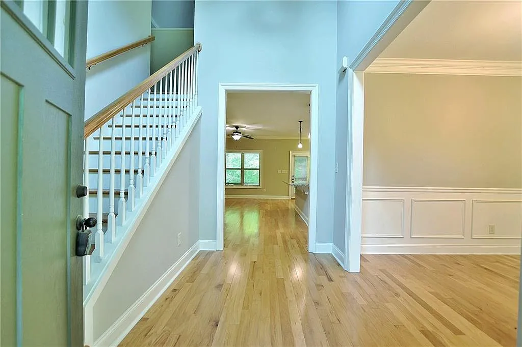 4 bed, 3.0 bath, 2653 sqft, $2,650 — Photo 4