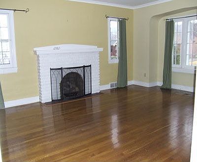 4th image of 4048 W 161st St