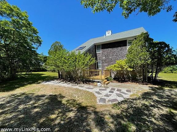 2nd image of 12 Lobsterville Rd