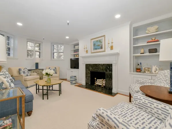 255 Beacon St APT 1, Boston, MA 02116