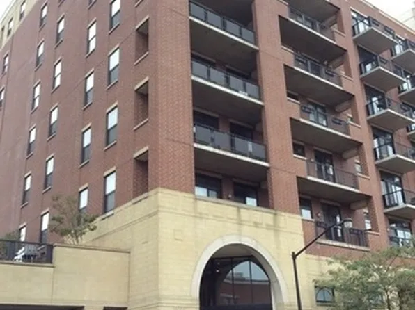 833 W 15th Pl, Chicago, IL 60608