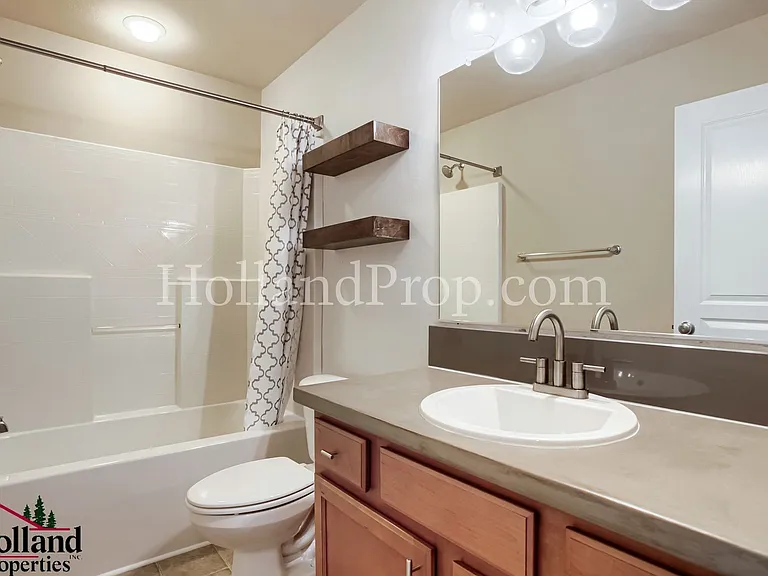 19021 SW York St — Photo 18