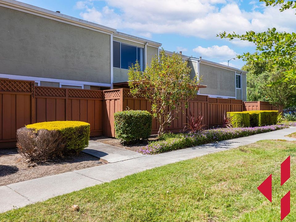 1st image of 4533 Capewood Ter