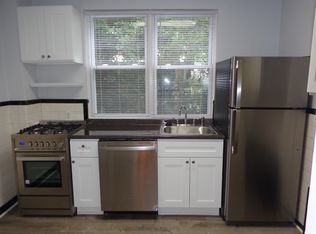219 Green Ln APT 2, Philadelphia, PA 19128
