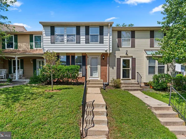 8005 Green Tree Ct, Elkridge, MD 21075