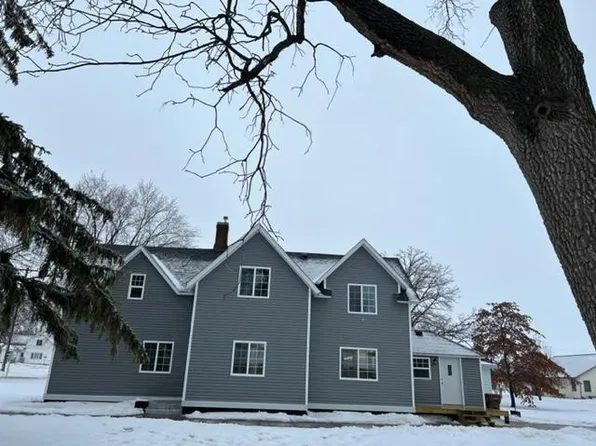 315 Aspen Ave N, New Richland, MN 56072