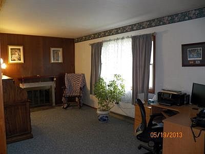 4th image of 43 Shamrock Dr