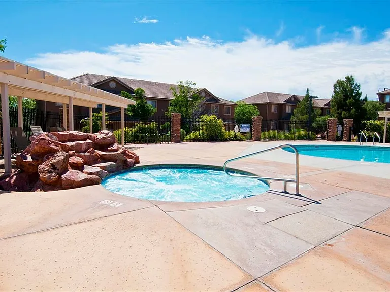 3155 S Hidden Valley Dr #290 — Photo 22