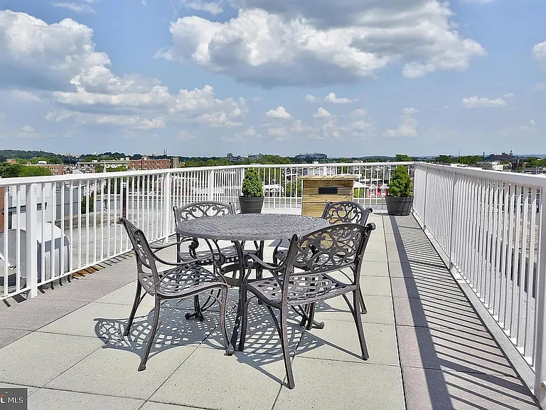 1417 Newton St NW #503 — Photo 17