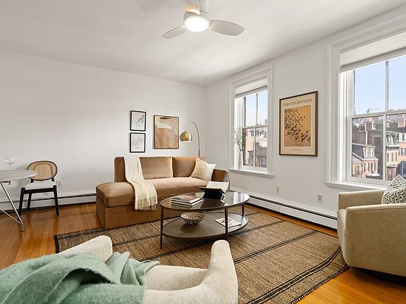 3rd image of 102 Charles St #3C