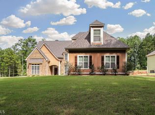 142 Drews Ridge Dr, Newnan, GA 30263