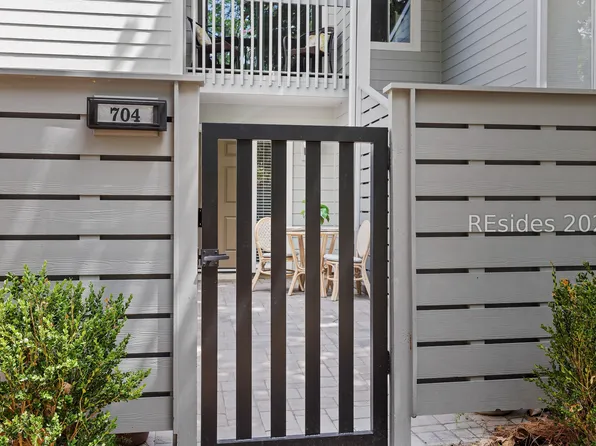 63 Shipyard Dr APT 704, Hilton Head Island, SC 29928