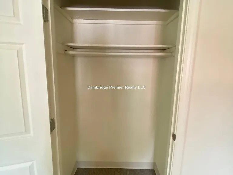 148 Sycamore St #11 — Photo 19