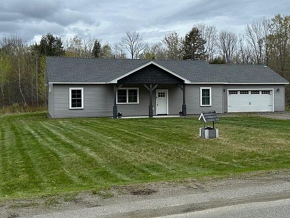 3rd image of 39 Ash Hill Road