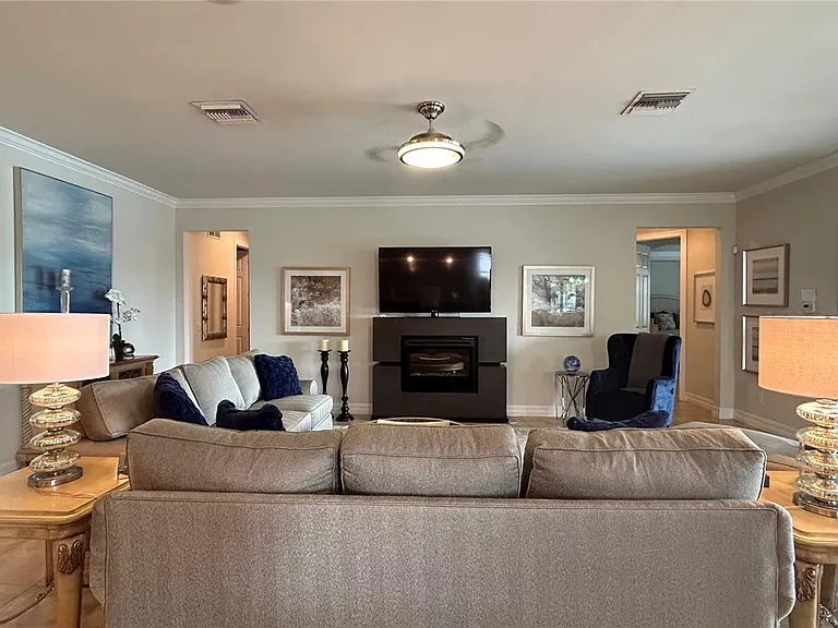 6129 Abaco Dr — Photo 33