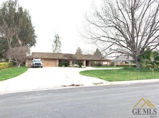 3939 Green Hill St, Bakersfield, CA