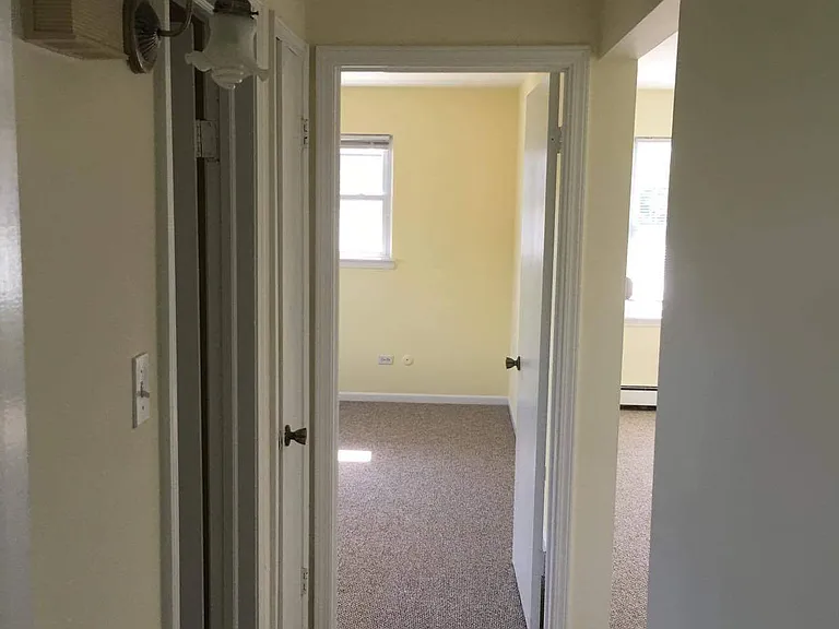 7528 Country Ln #2S — Photo 4