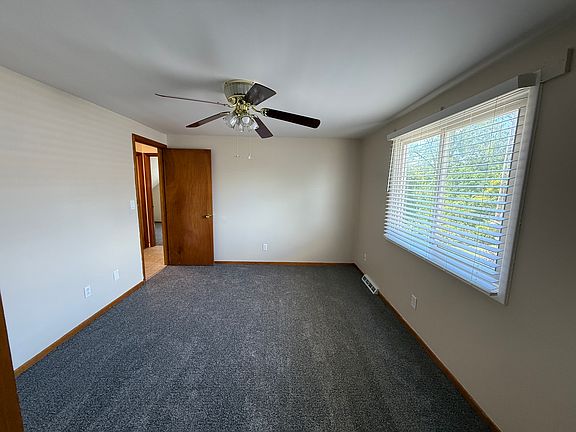 5th image of 39 N Seine Dr #2
