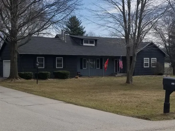 9886 Deer Trl, Plymouth, IN 46563