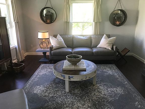 5th image of 507 Dean Dr
