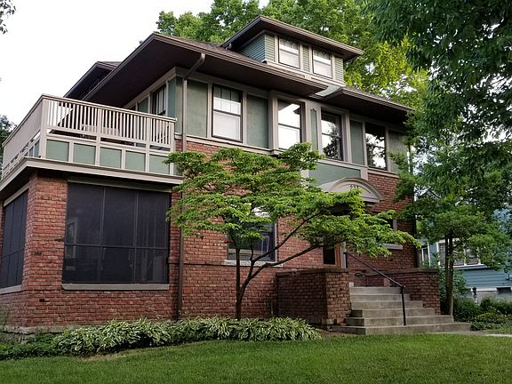 2nd image of 233 W Franklin St