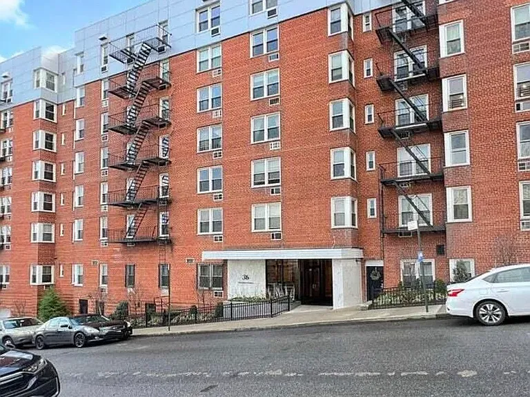 36 Hamilton Ave #5E — Photo 1