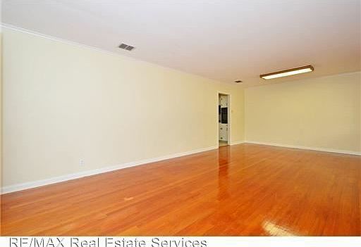 4th image of 3006 W Cavett Dr