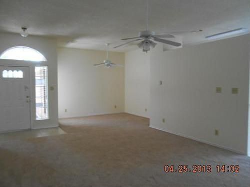 4th image of 811 Quail Brook Dr