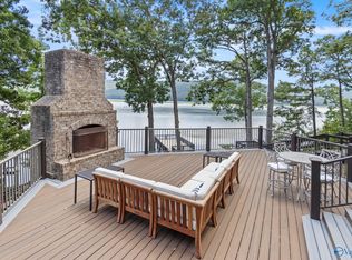 2131 Lookout Mountain Dr, Scottsboro, AL 35769