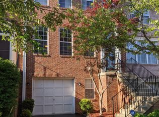 6206 Windham Hill Run, Alexandria, VA 22315
