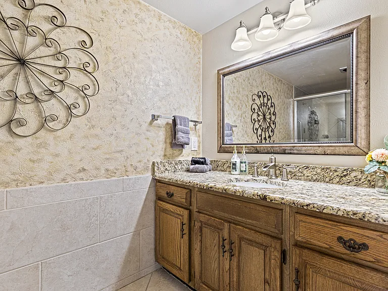 2916 Duchess Trl — Photo 25