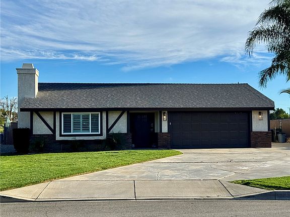 2nd image of 33817 Liberty Rd