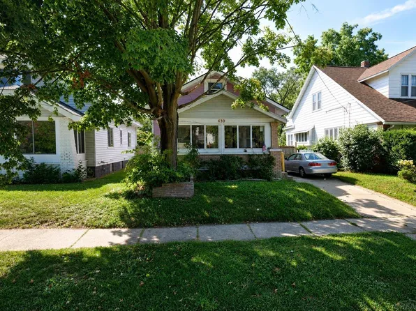 430 Knapp St NE, Grand Rapids, MI 49505