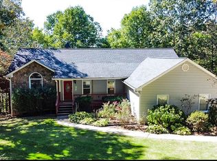 874 Sparkling Springs Rd, Jasper, GA 30143