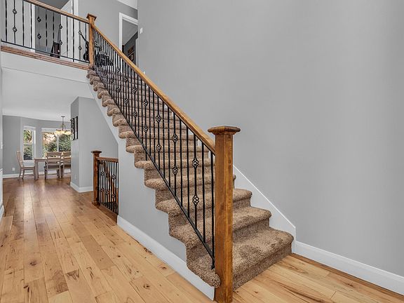 4th image of 10428 N Tamarack Way
