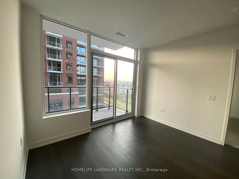4010 Eglinton Ave W #812 — Photo 13