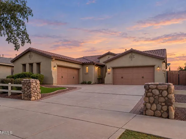 3837 E OLD STONE Circle S, Chandler, AZ 85249