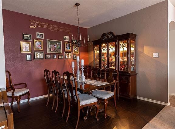 5th image of 2312 Belmont Park Dr