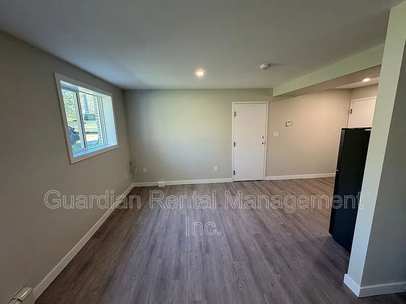 Studio, 1.0 bath, 350 sqft, $1,650 — Photo 4