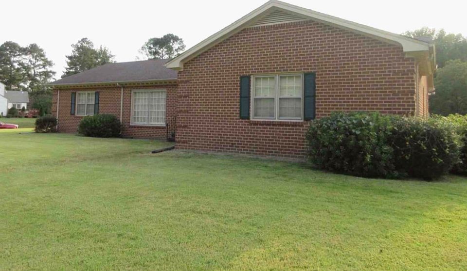 1st image of 307 Shore Dr